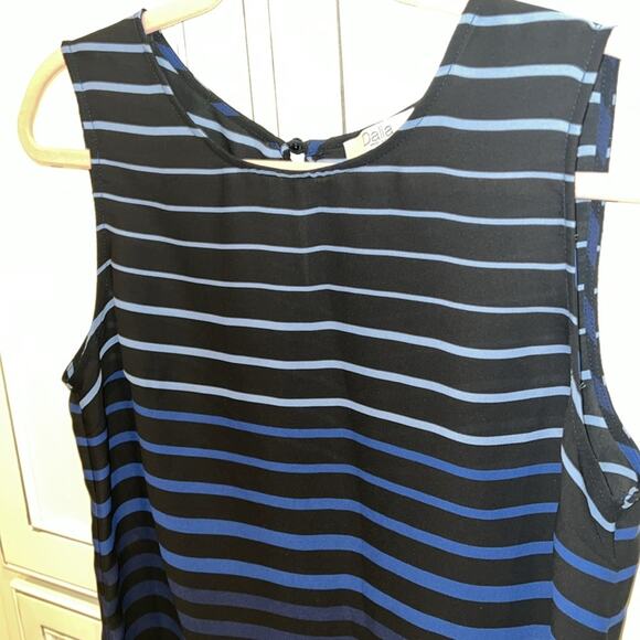 🔥🔥FIRE SALE🔥🔥 EUC work blouse - Picture 2 of 7